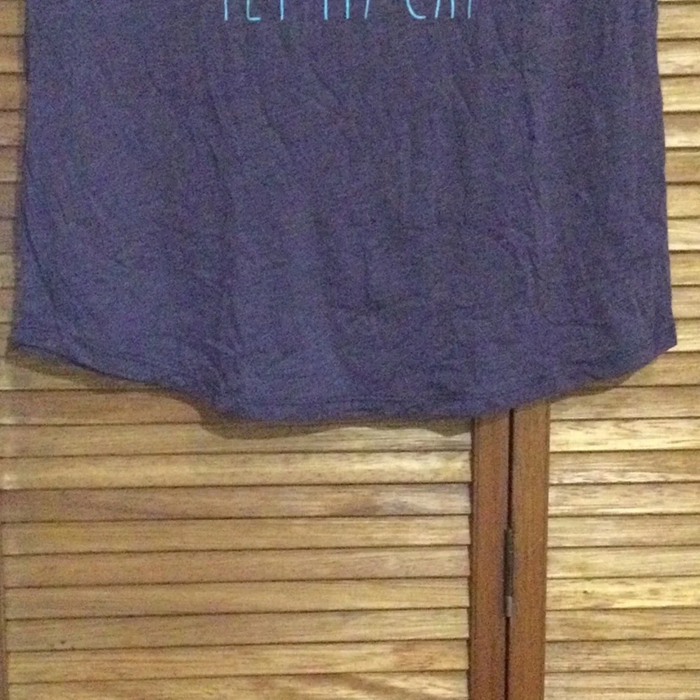 Next Level Apparel Cat-Themed Casual Tee - Picture 5 of 7